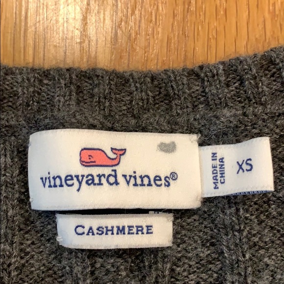 Vineyard Vines Cashmere Sweater - Picture 2 of 4